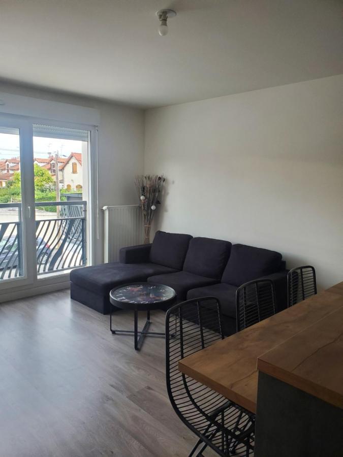 סן-פרז'ו-פונטיירי Joli Appartement Proche Du Centre-Reseau Orange Pour Capter מראה חיצוני תמונה